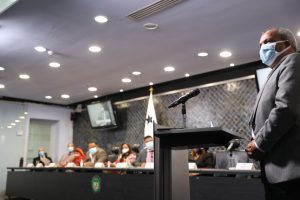 Ministro Concepción reitera compromiso de trabajar en conjunto con el Órgano Legislativo