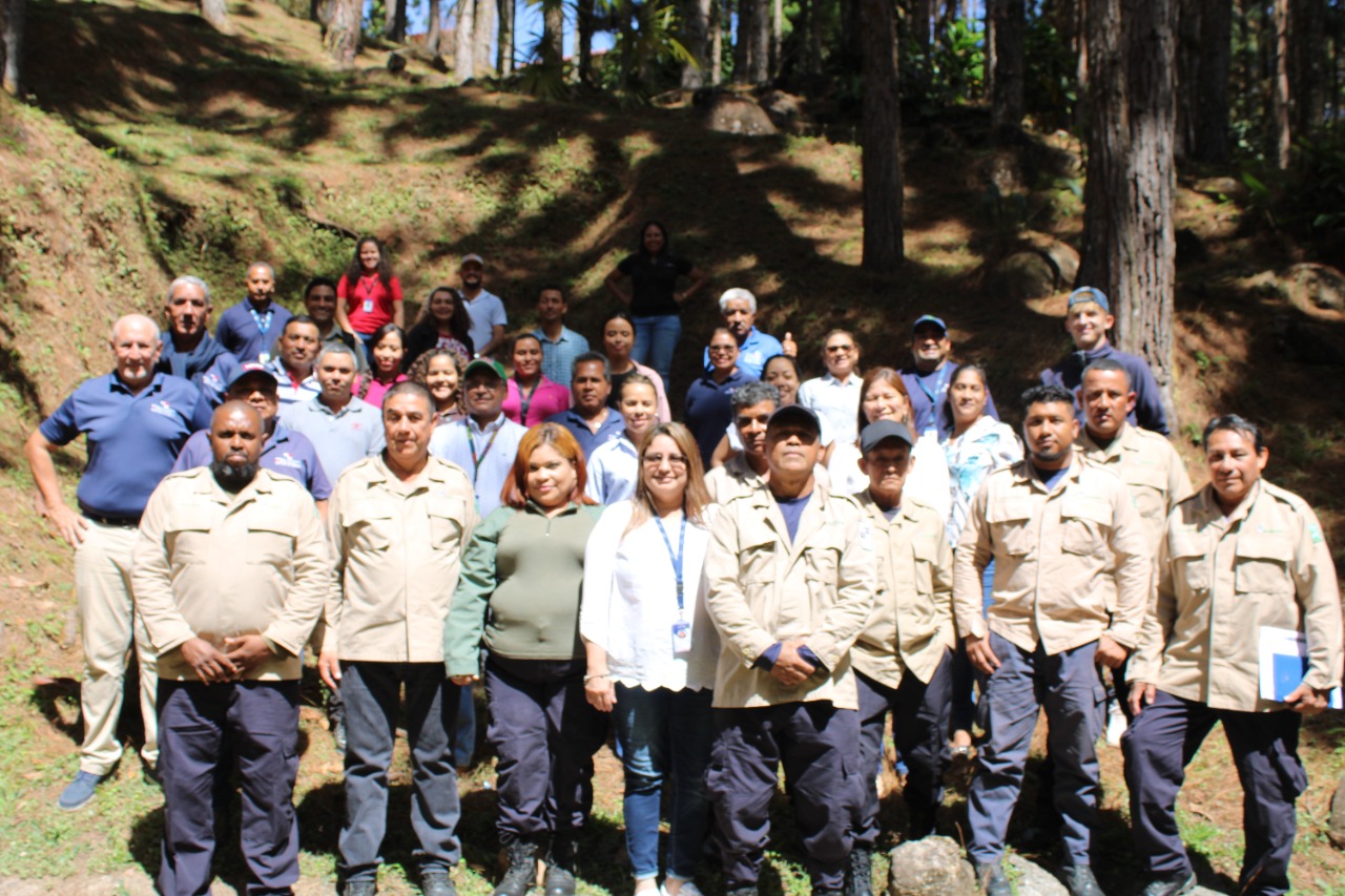 MiAMBIENTE conmemora el Día Nacional del Guardaparque en Panamá Oeste ...